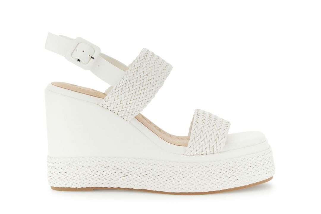 two-strap sandals on a wedge in woven synthetic leather effect white