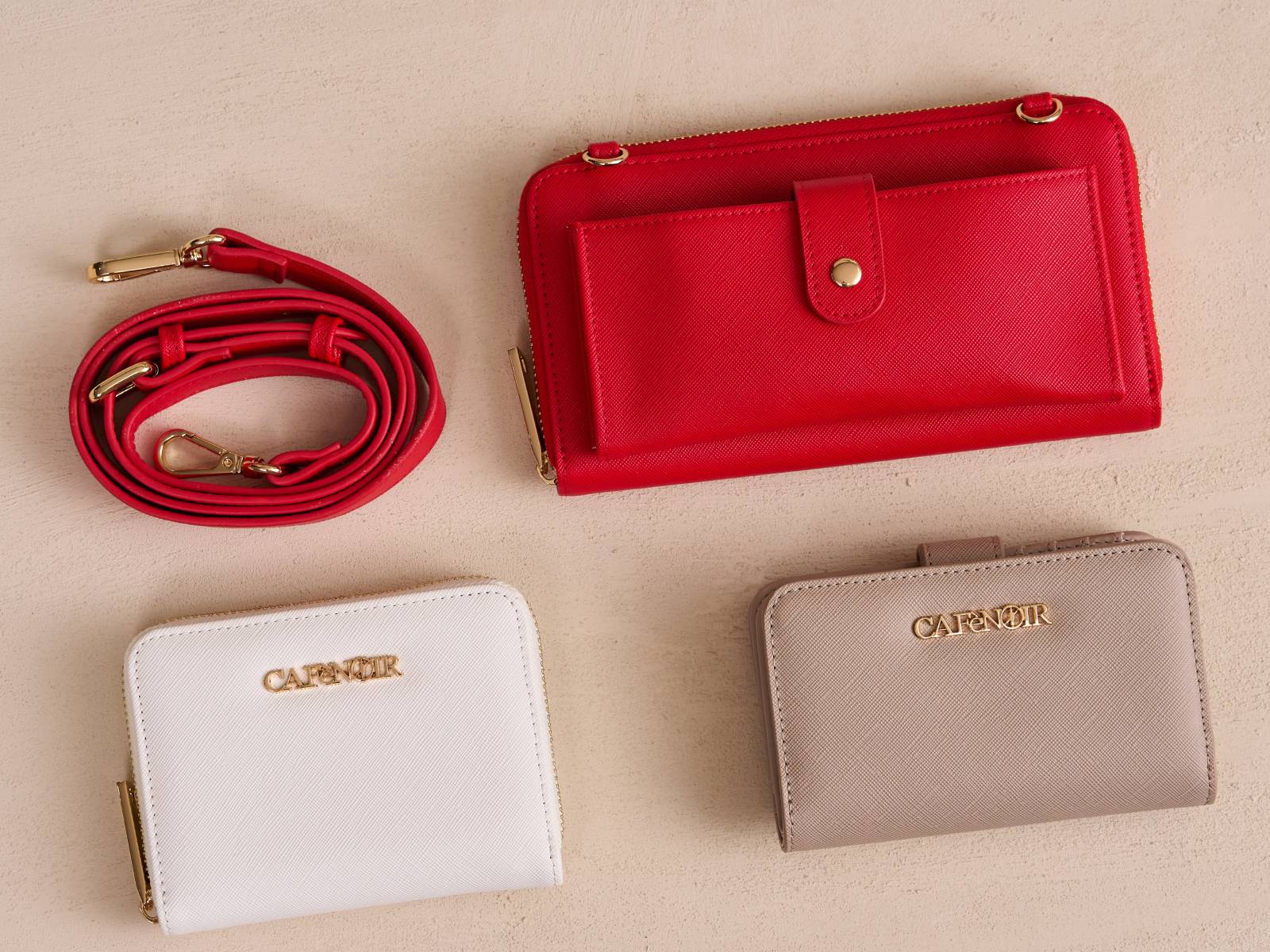 Women's accessories